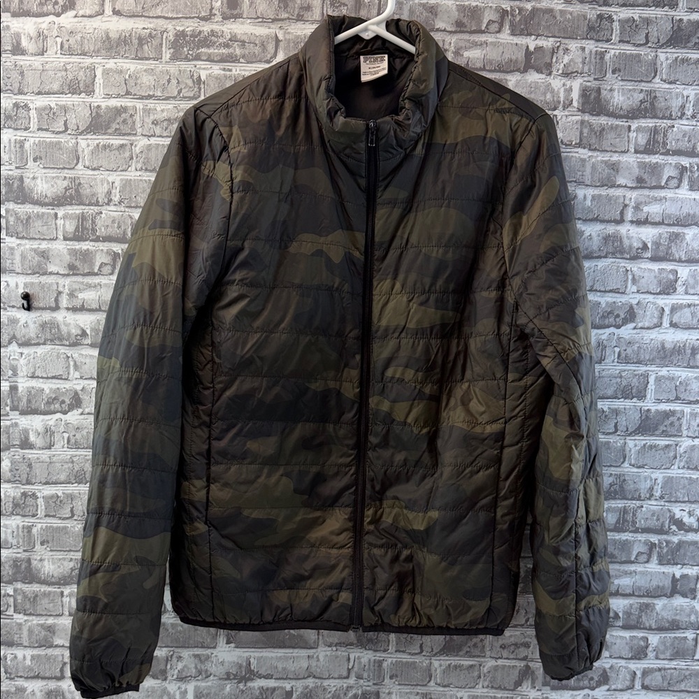 PINK Victoria's Secret Camouflage Puffer Jacket